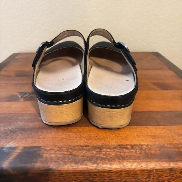 Dansko Bria Mary Jane Mule Clogs Black - Picture 4 of 7